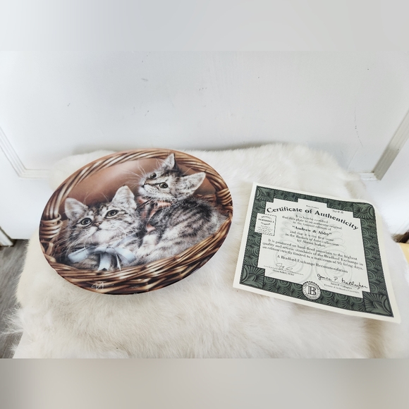 Vintage Andrew & Abby 'Baskets of Love' First Edition Collectible Cat Plate - Picture 2 of 6